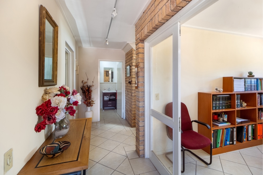 4 Bedroom Property for Sale in Fish Hoek Western Cape